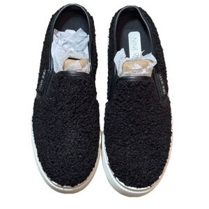 Nine West Slip on Sneaker Fuzzy Top Black White Sole Women Size 6